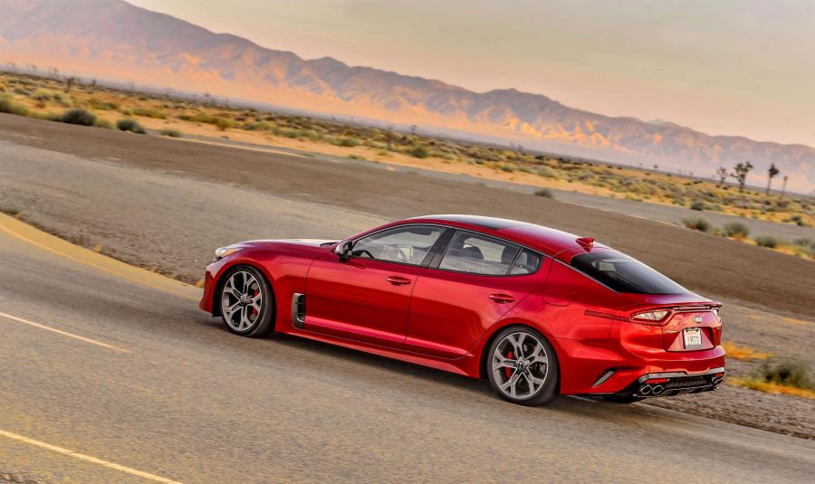  Kia Stinger GT (CK) 2017 года  (NA) (фото 44 из 50)